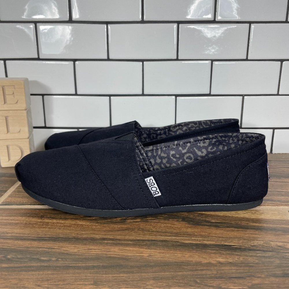 Skechers BOBS Plush Peace and Love Womens Size 9.5 Shoes Black Slip On Flats